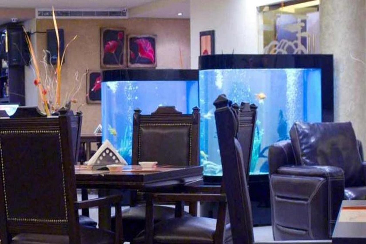 Hollywood Inn Boutique Hotel Jounieh Exterior foto